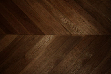 Natural Engineered Flooring Oak Chevron Coffee Brushed Uv Lacquered 15/4mm By 90mm By 600mm